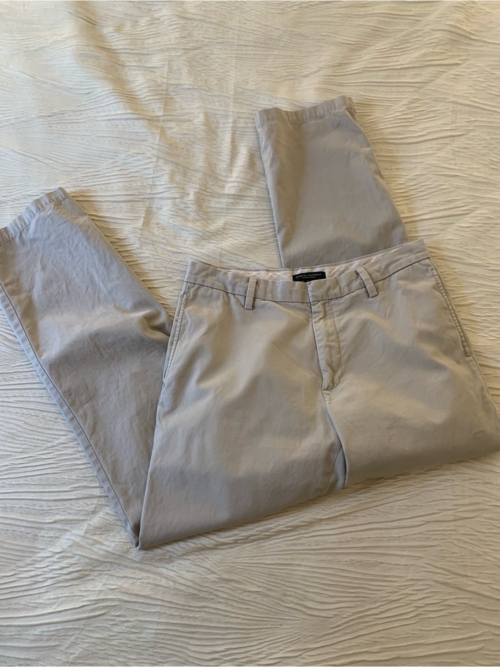 Banana Republic Gavin Straight Leg Tan Cotton Twill Chinos, size 33x32